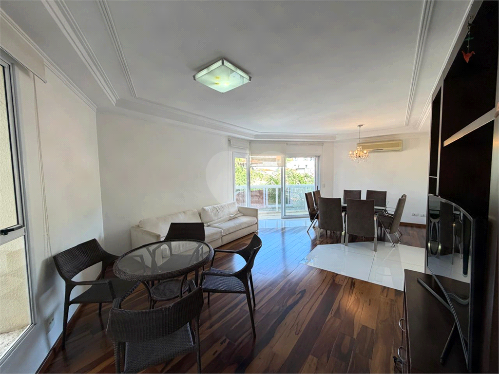 EXCELENTE APARTAMENTO À VENDA – 160 m² - BAIRRO STA TEREZINHA – SANTANA - SP -  Varanda gourmet, 3 suítes e 3 vagas fixas escrituradas..