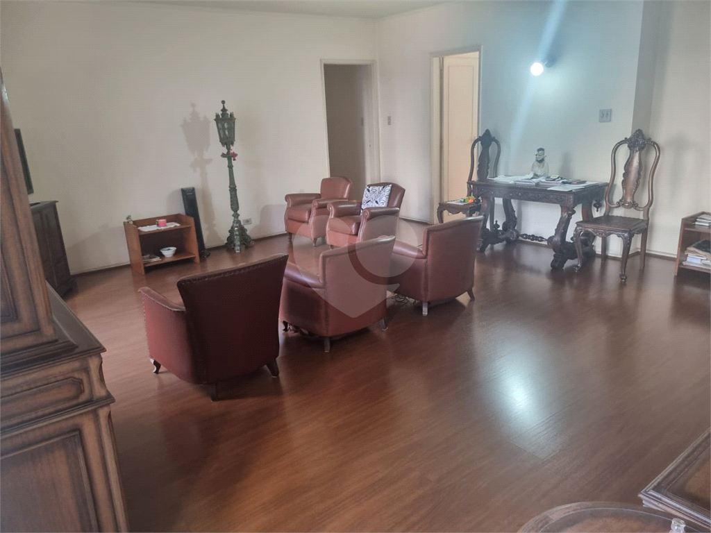 APARTAMENTO em BELA VISTA