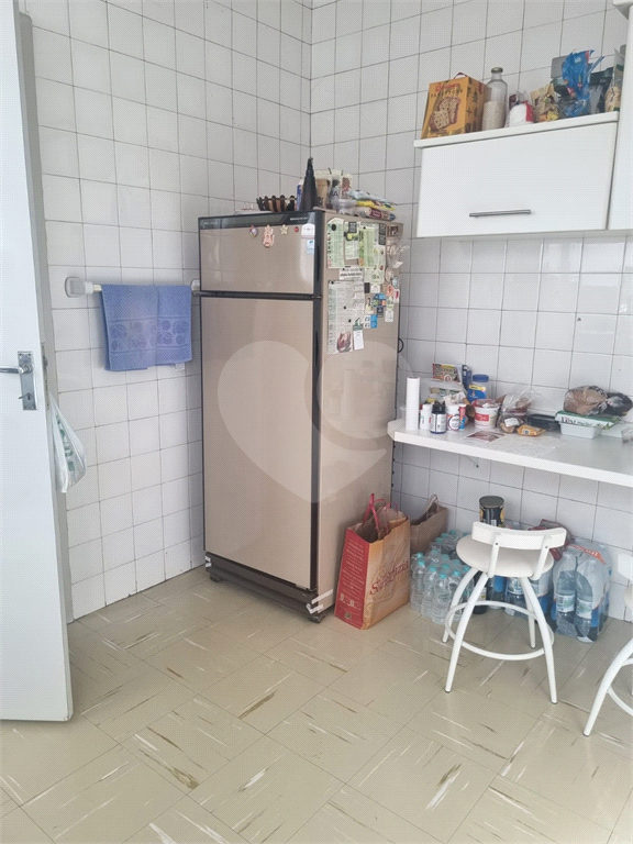 APARTAMENTO em BELA VISTA
