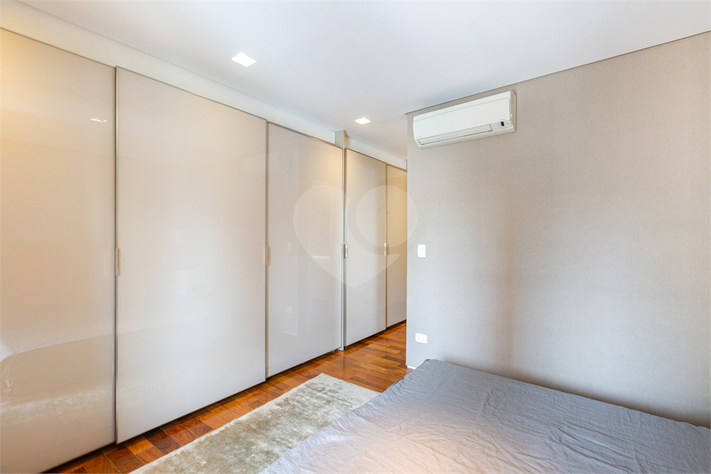 APARTAMENTO À VENDA COM 3 DORMITÓRIOS - 2 VAGAS - 138M2 EM PINHEIROS