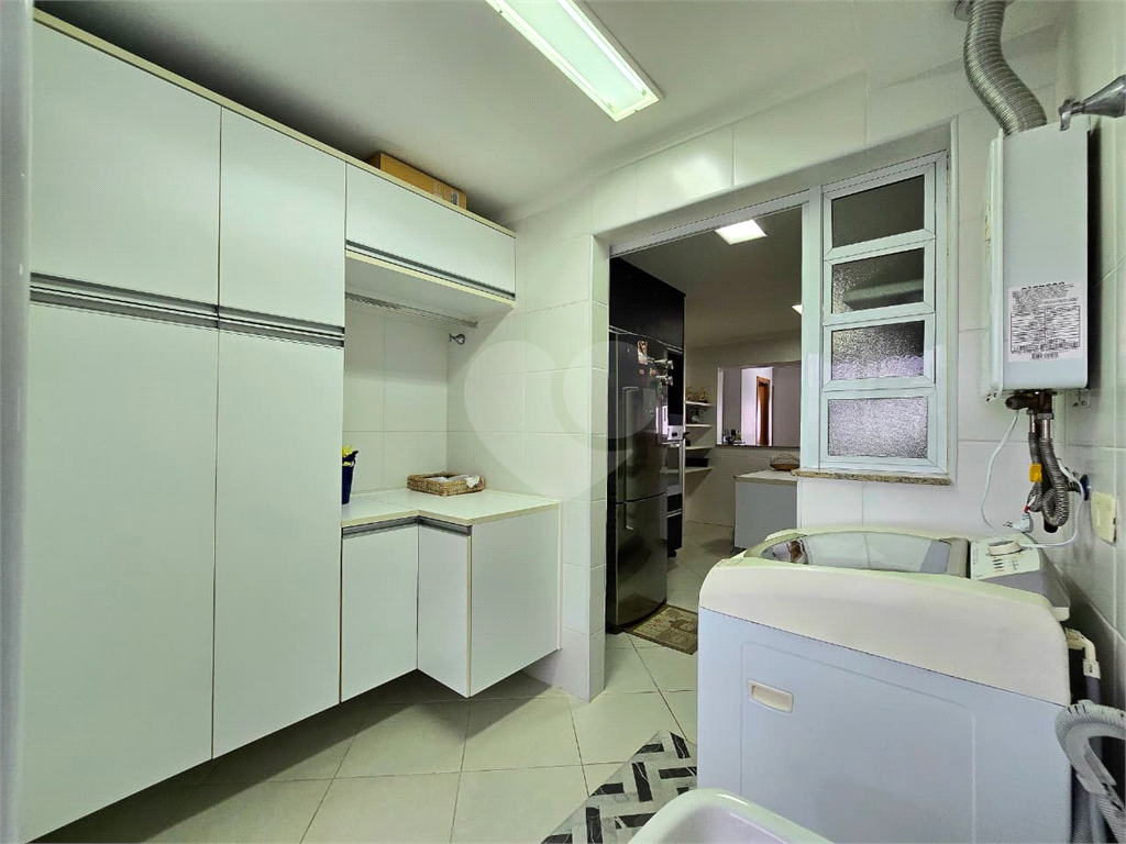 Apartamento alto padrão no Guarujá - Astúrias - 3 suítes 150m² 