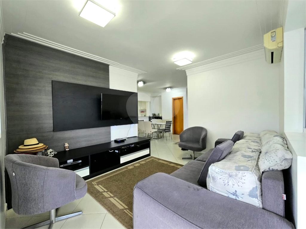 Apartamento alto padrão no Guarujá - Astúrias - 3 suítes 150m² 