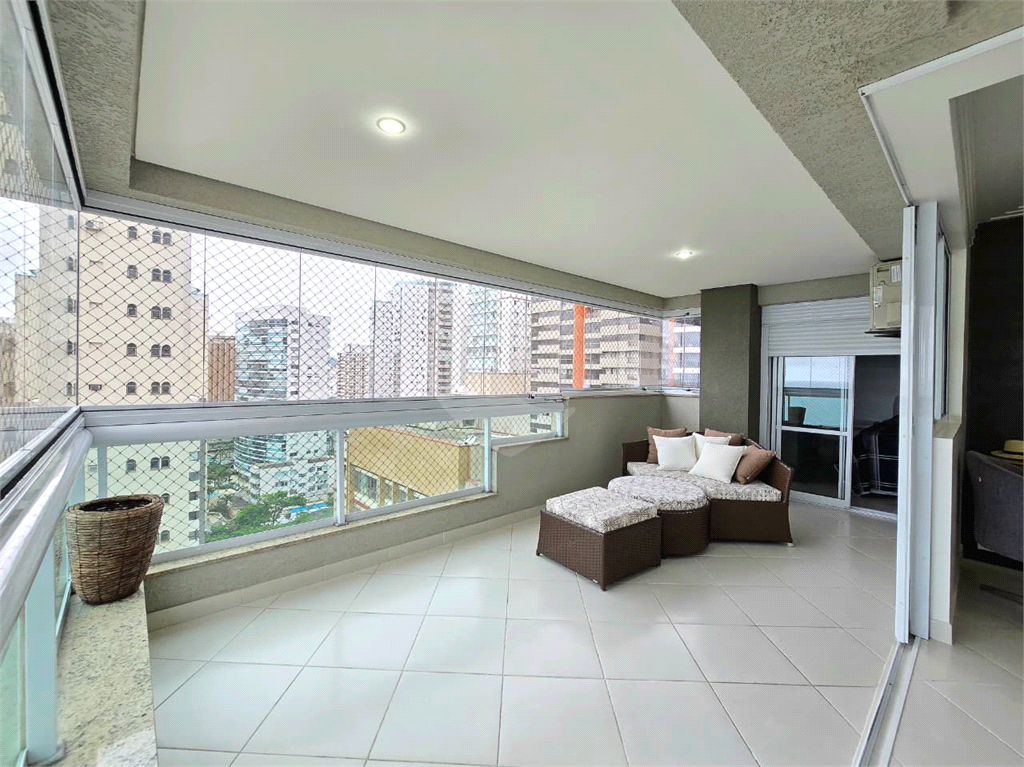 Apartamento alto padrão no Guarujá - Astúrias - 3 suítes 150m² 