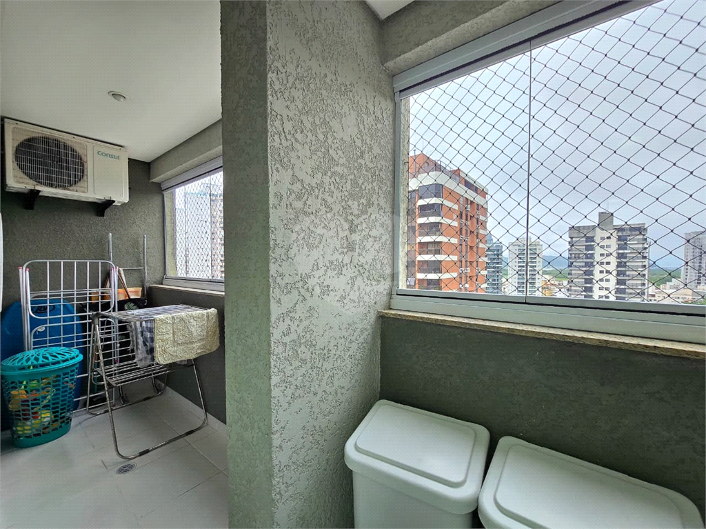 Apartamento alto padrão no Guarujá - Astúrias - 3 suítes 150m² 