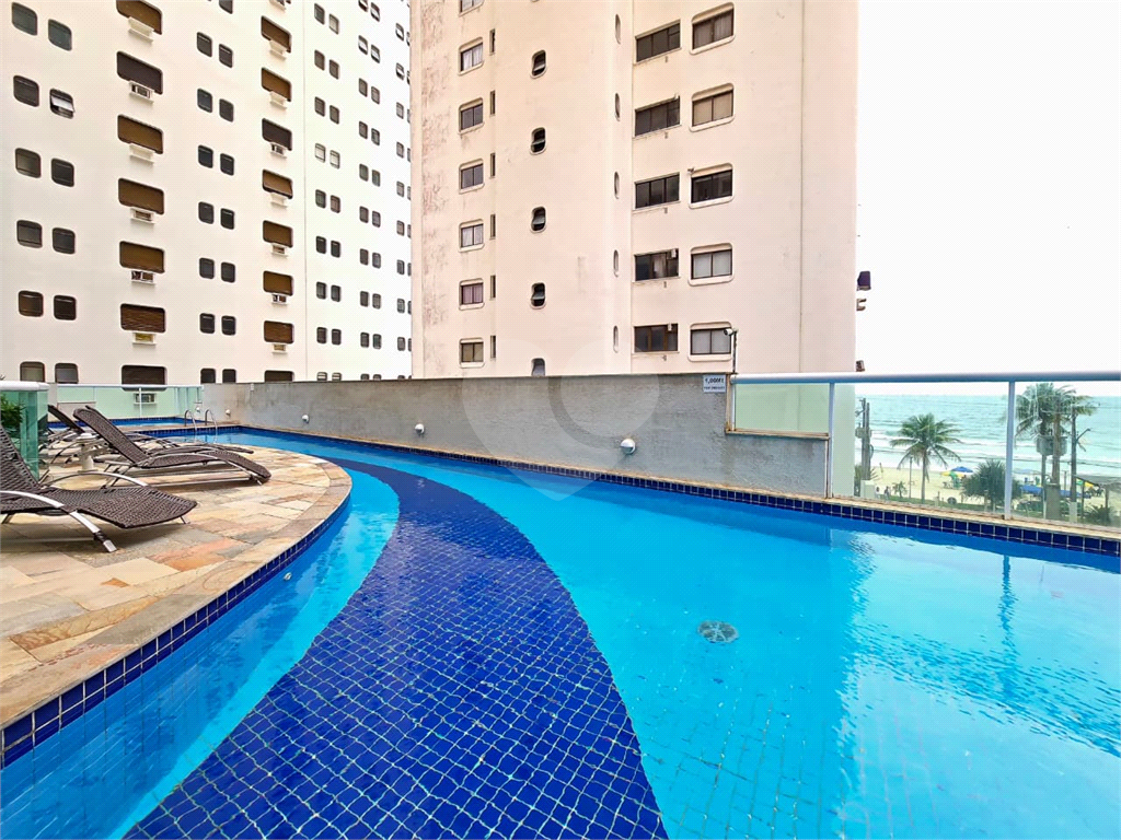 Apartamento alto padrão no Guarujá - Astúrias - 3 suítes 150m² 