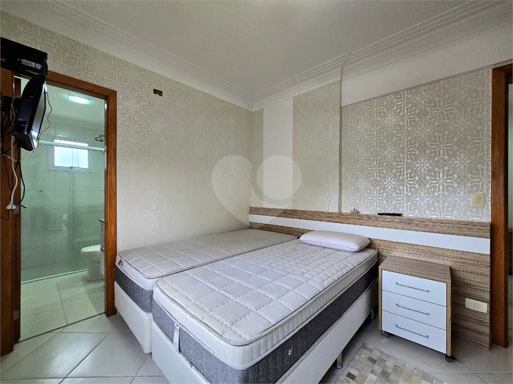 Apartamento alto padrão no Guarujá - Astúrias - 3 suítes 150m² 