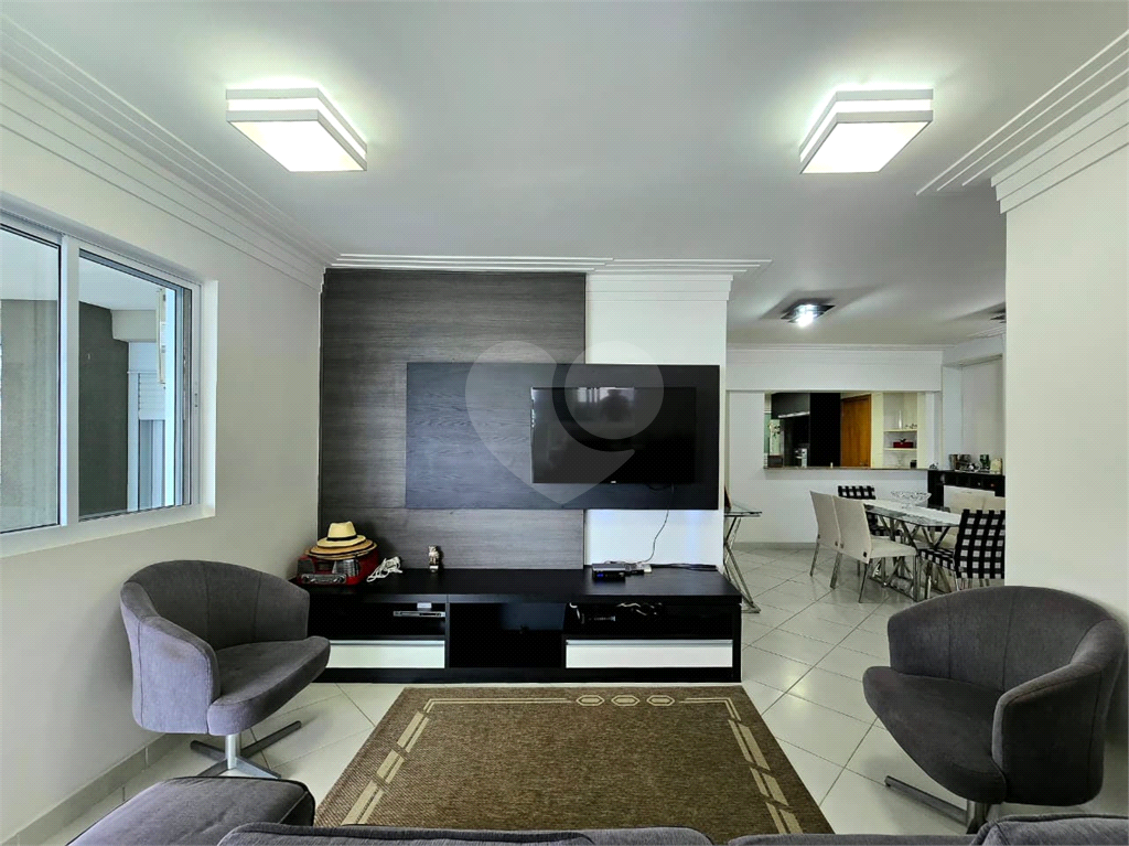 Apartamento alto padrão no Guarujá - Astúrias - 3 suítes 150m² 