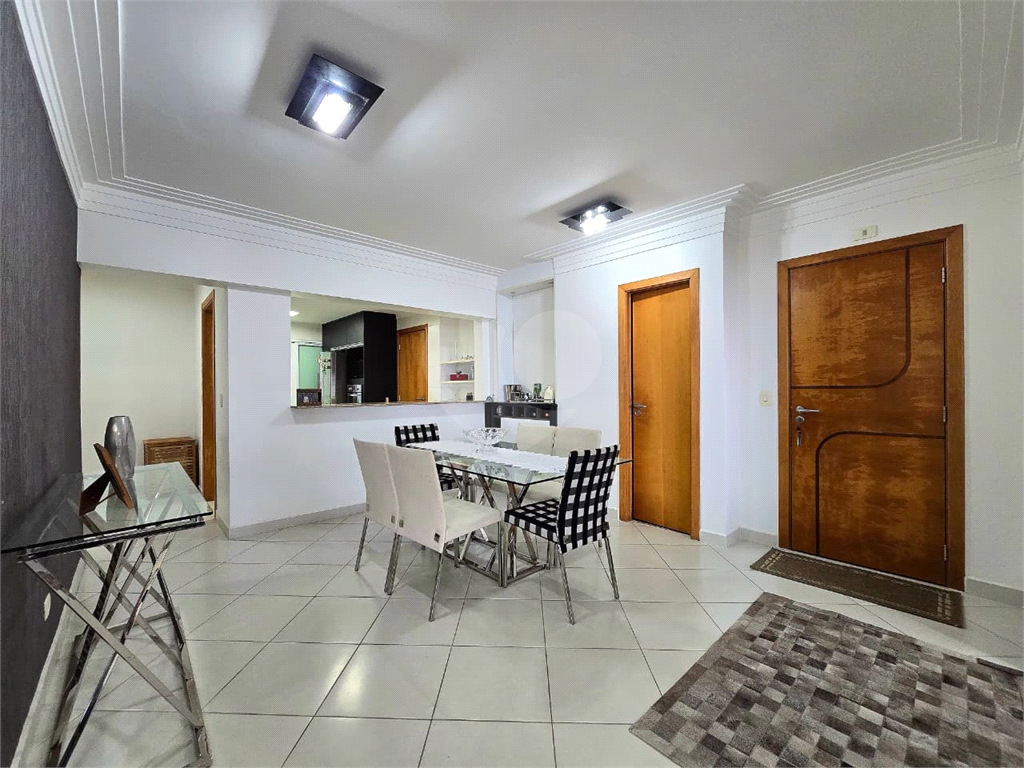 Apartamento alto padrão no Guarujá - Astúrias - 3 suítes 150m² 