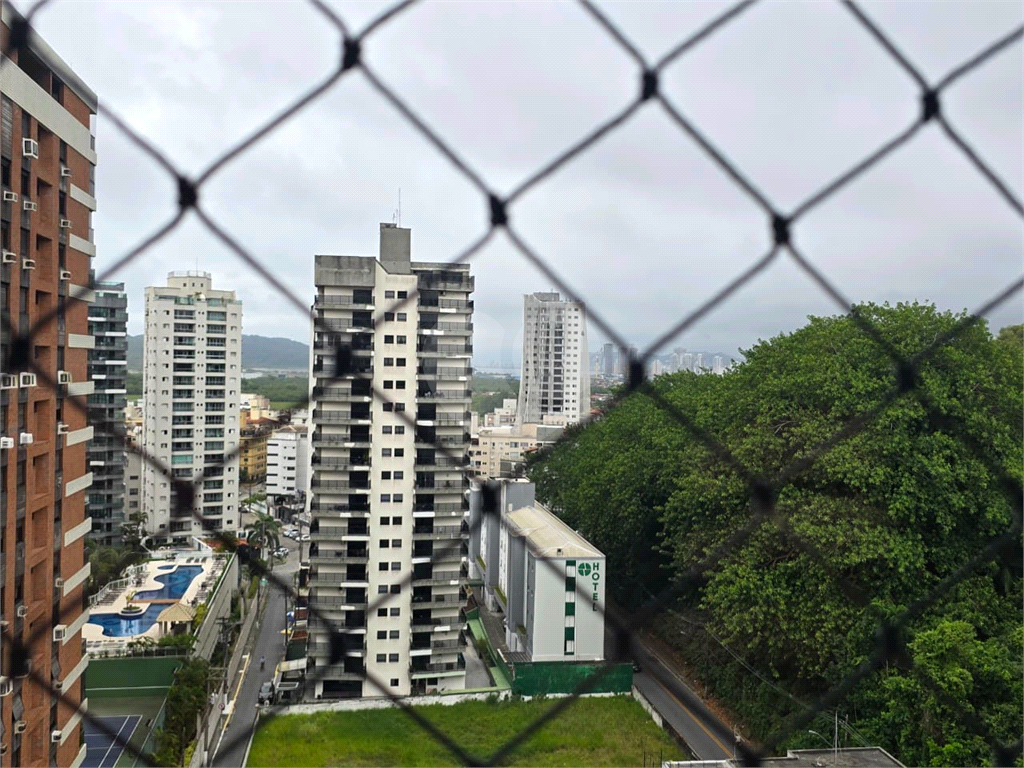 Apartamento alto padrão no Guarujá - Astúrias - 3 suítes 150m² 