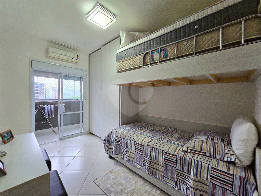 Apartamento alto padrão no Guarujá - Astúrias - 3 suítes 150m² 