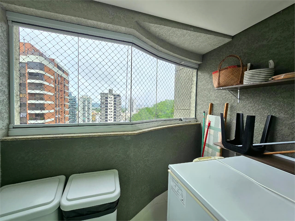 Apartamento alto padrão no Guarujá - Astúrias - 3 suítes 150m² 