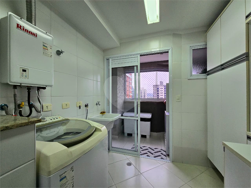 Apartamento alto padrão no Guarujá - Astúrias - 3 suítes 150m² 