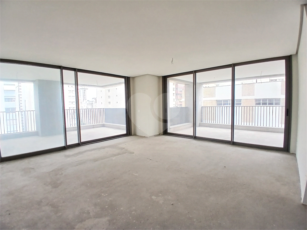 Apartamento Altíssimo Padrão à venda em Higienòpolis