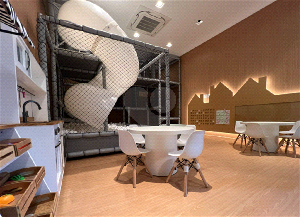 Apartamento Altíssimo Padrão à venda em Higienòpolis