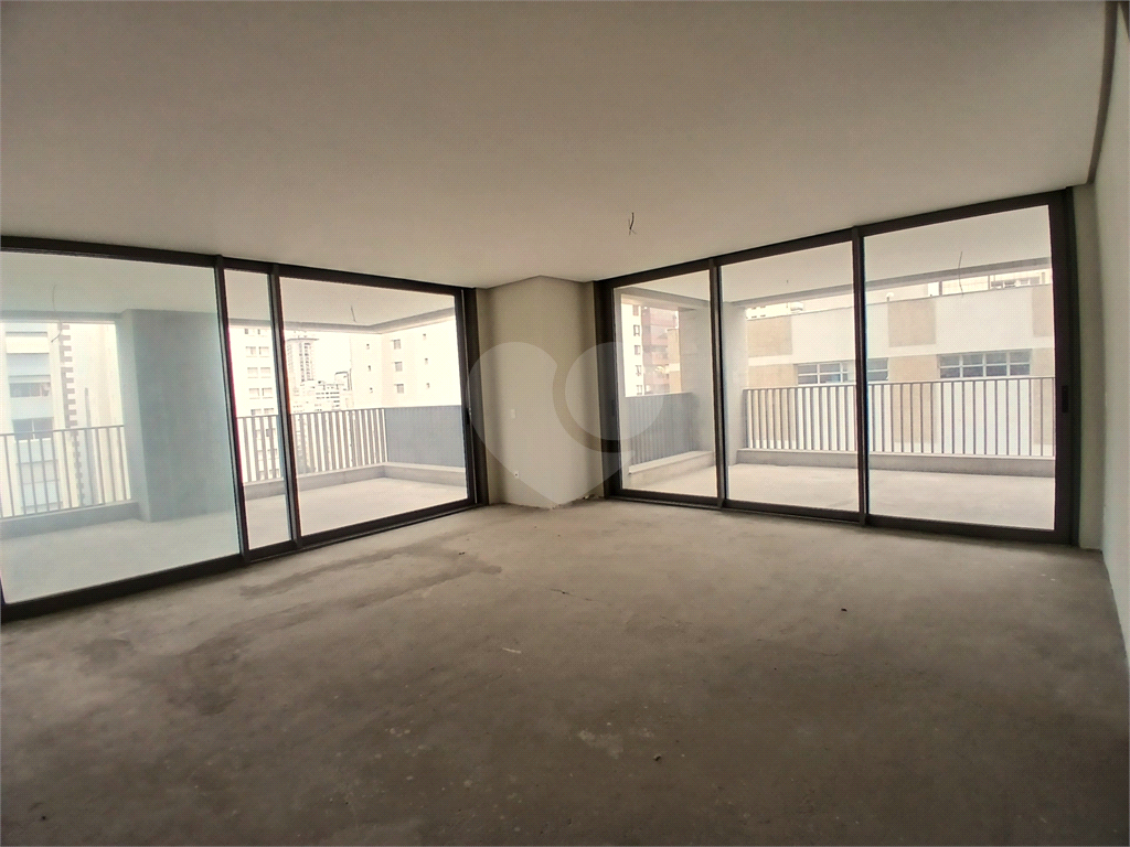 Apartamento Altíssimo Padrão à venda em Higienòpolis