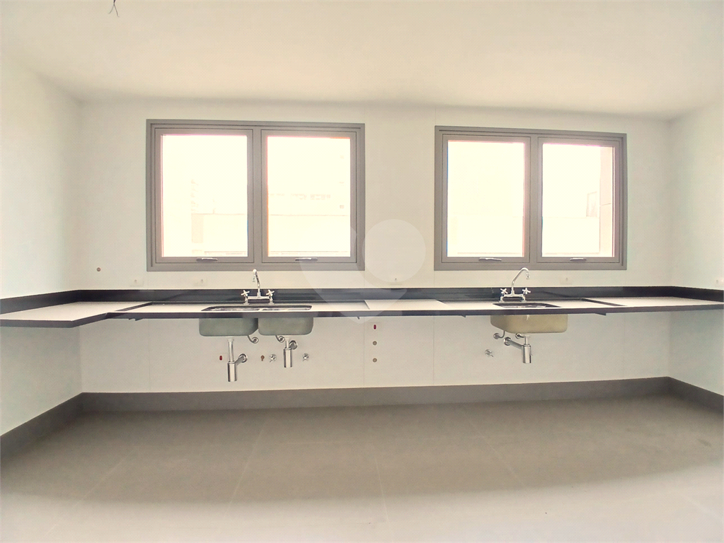 Apartamento Altíssimo Padrão à venda em Higienòpolis