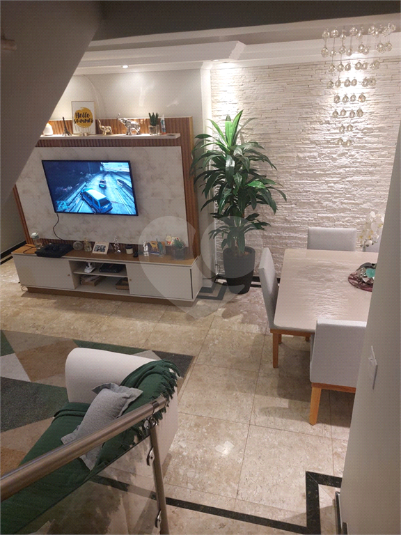 Cobertura com área gourmet - 125 metros - 3 dormitórios 1 suíte e 3 vagas 