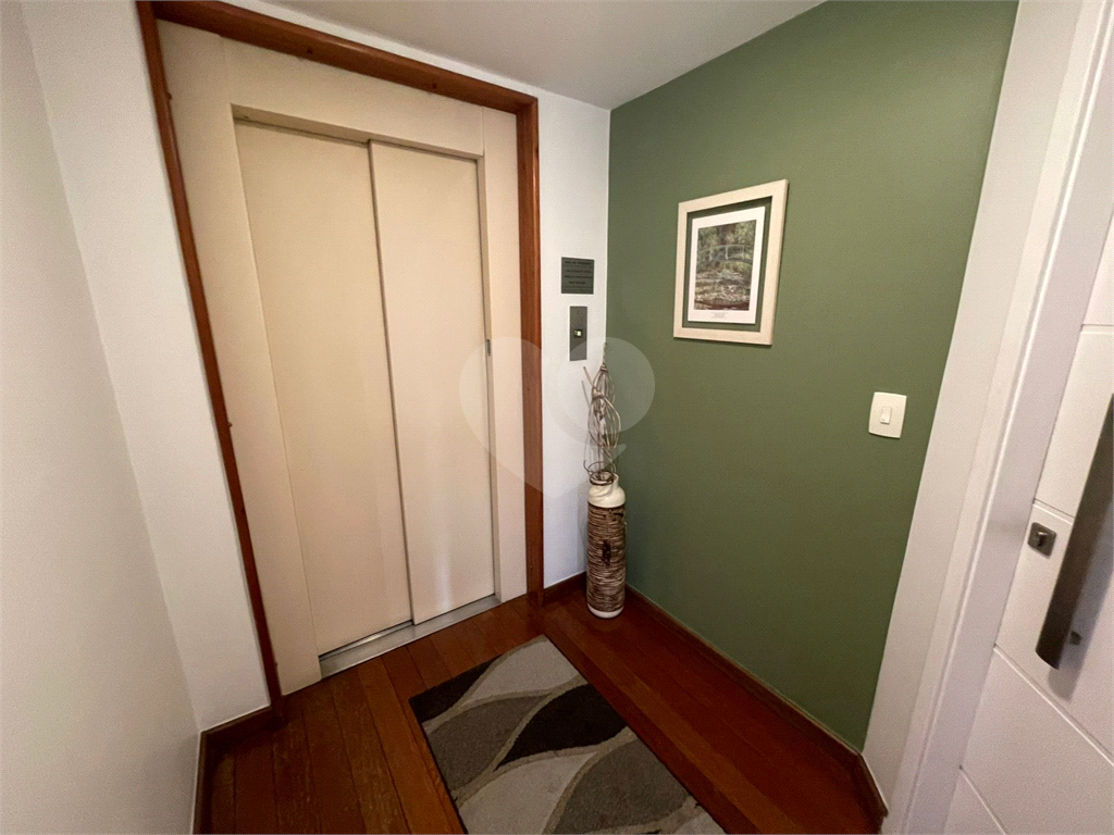 Apartamento Perdizes, 112 m2,  3 dormitórios, 1 suíte, duas vagas para locação! Ótima localização 