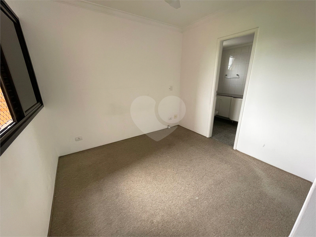 Apartamento Perdizes, 112 m2,  3 dormitórios, 1 suíte, duas vagas para locação! Ótima localização 