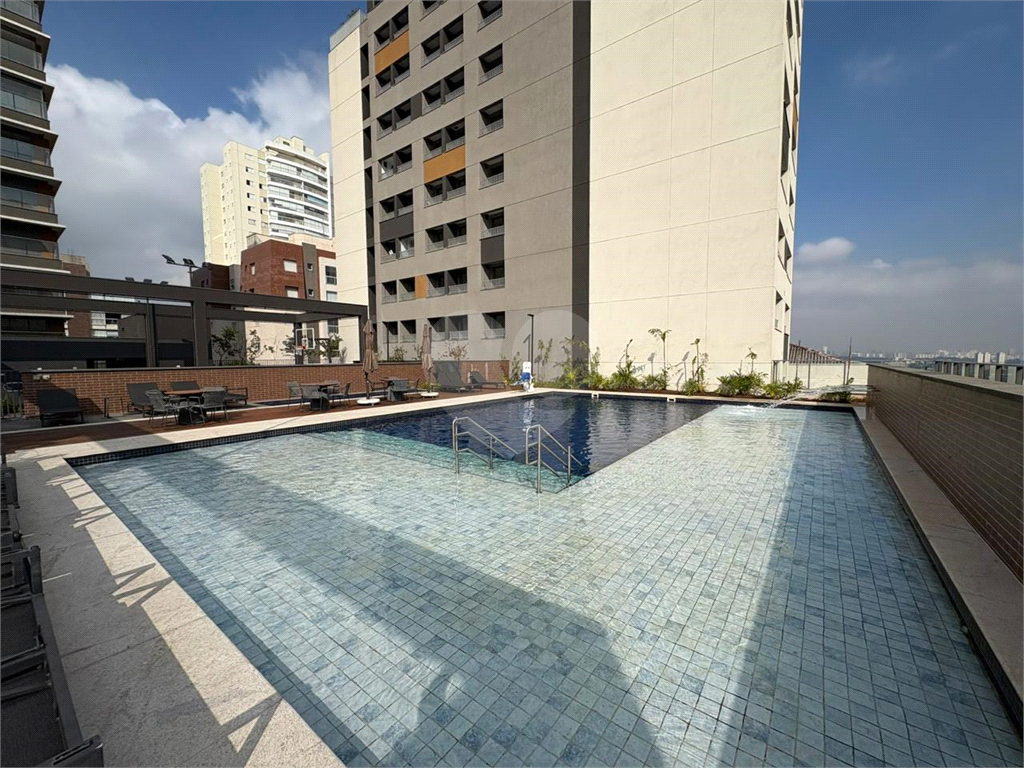 Apartamento a venda no bairro Alto da lapa. 3 suites novo, nunca habitado.