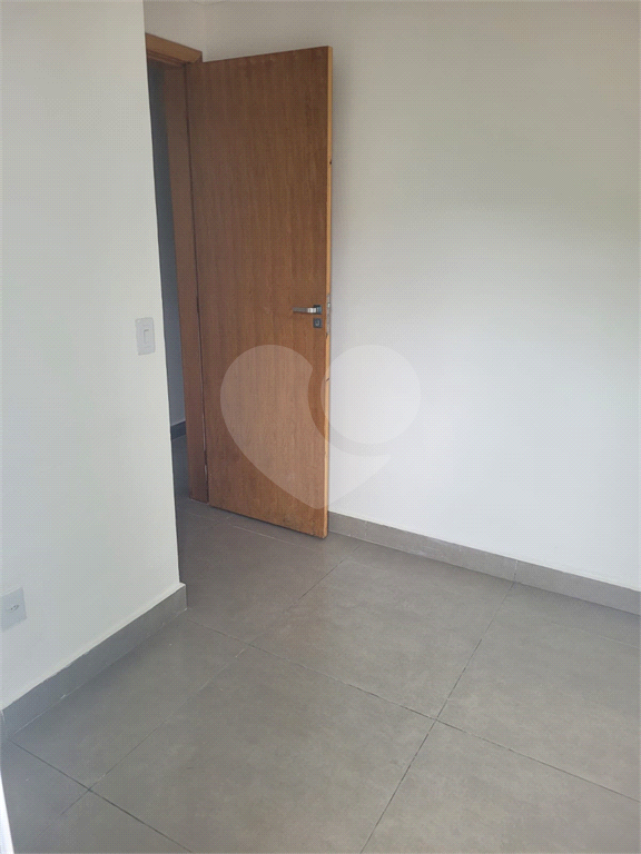 APARTAMENTO 2 QUARTOS NA PARADA INGLESA