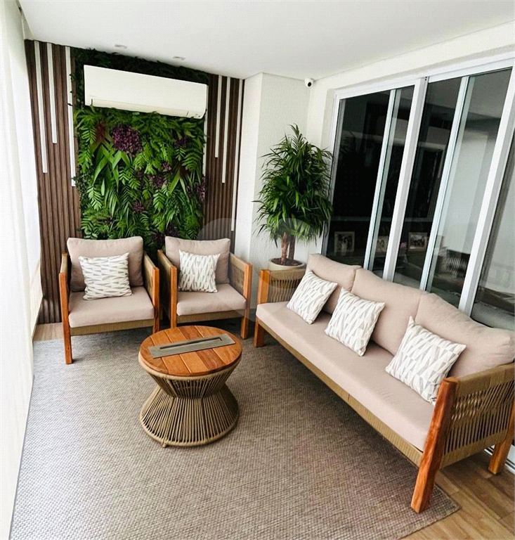 Apartarmento Alto Padrão próximo Av. Braz Leme 