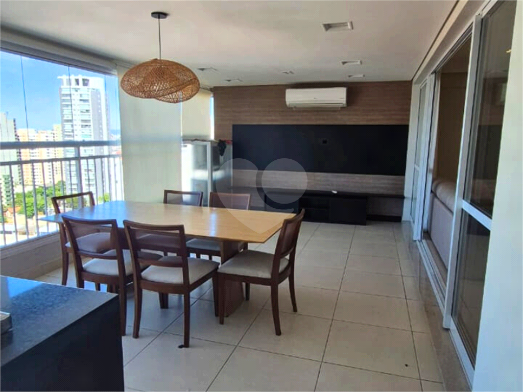 APARTAMENTO em SANTANA