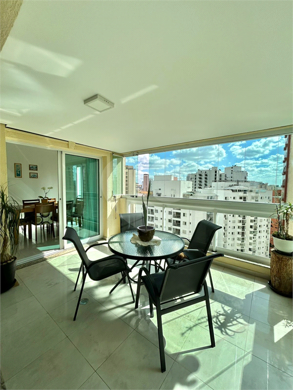 Apartamento Alto de Santana - 4 suítes e 4 vagas 