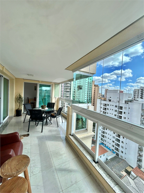 Apartamento Alto de Santana - 4 suítes e 4 vagas 