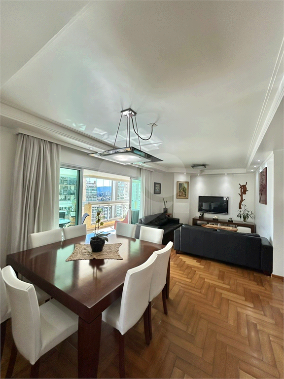 Apartamento Alto de Santana - 4 suítes e 4 vagas 