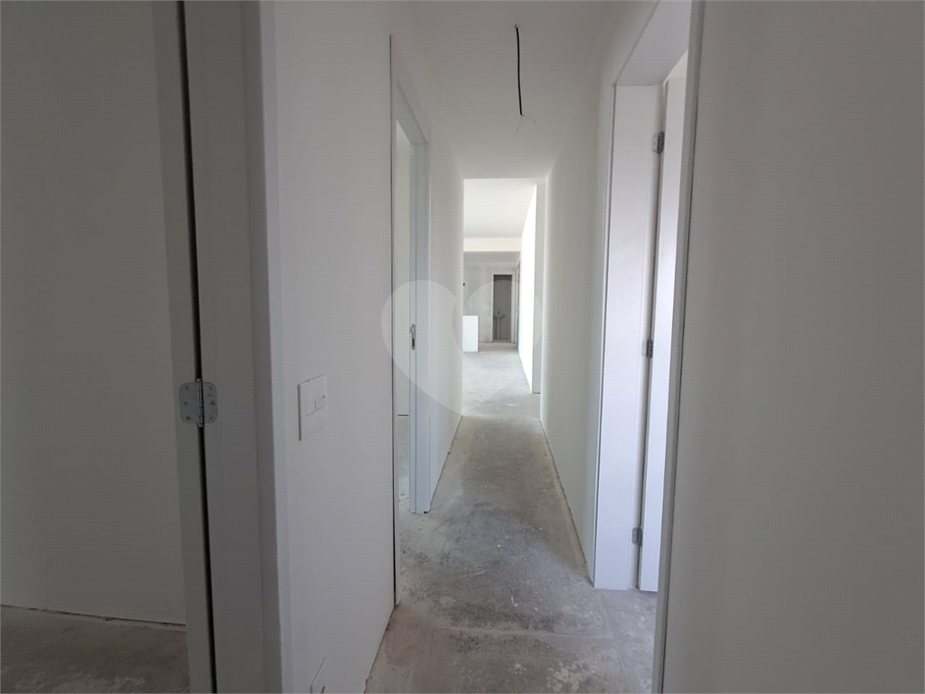 Imóvel 142m² 3 suítes sala ampla com varanda lazer completo 2 vagas de garagem Perdizes.