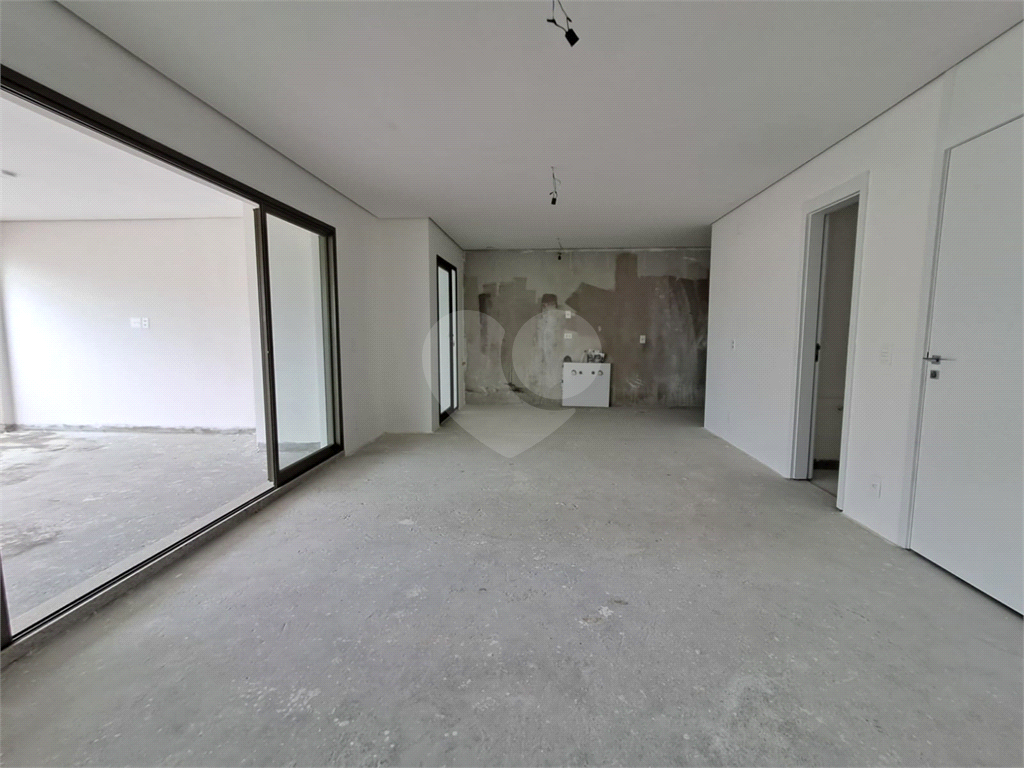 COBERTURA de 285m² 4 salas amplas, duas varanda 4 suítes 3 vagas de garagem lazer completo Perdizes