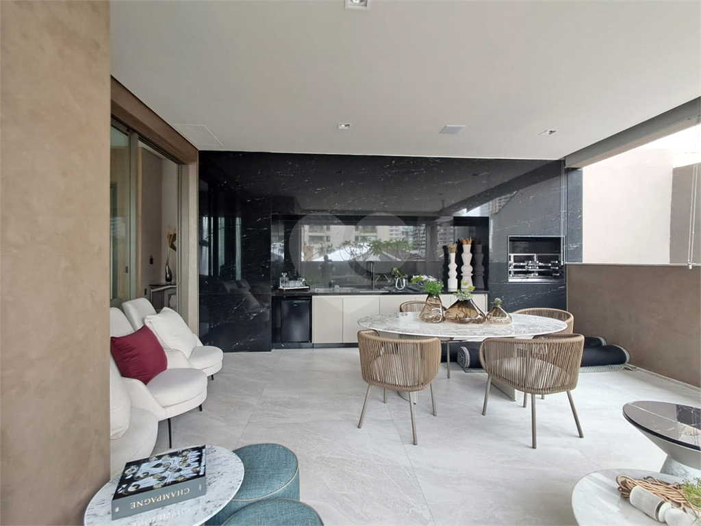 COBERTURA de 285m² 4 salas amplas, duas varanda 4 suítes 3 vagas de garagem lazer completo Perdizes