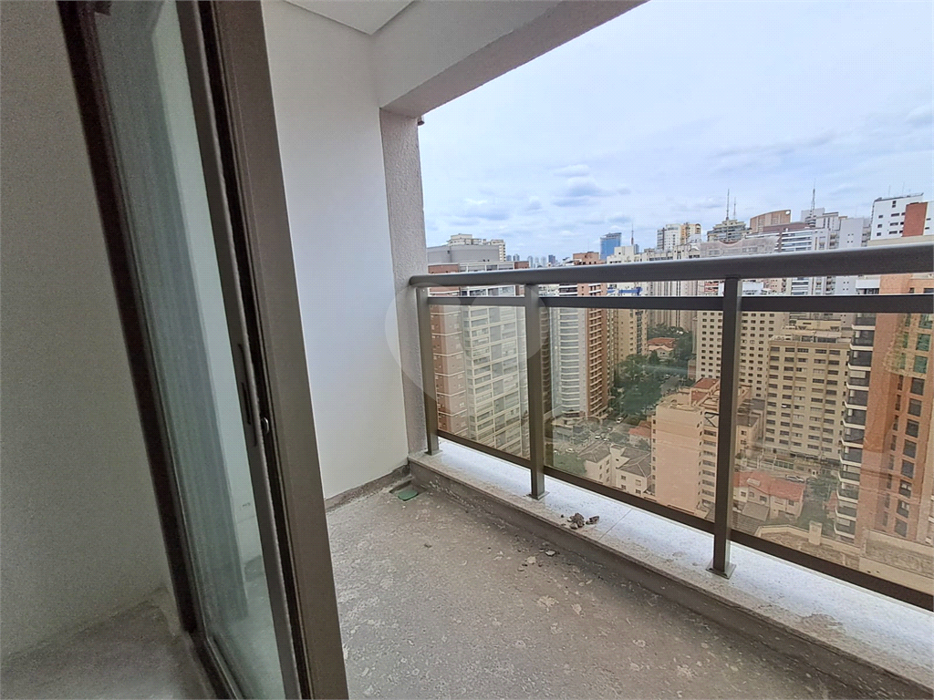 COBERTURA de 285m² 4 salas amplas, duas varanda 4 suítes 3 vagas de garagem lazer completo Perdizes