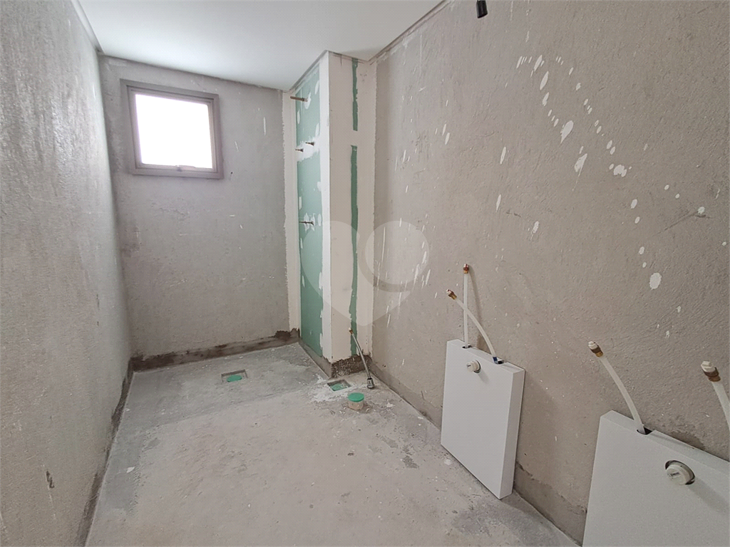 COBERTURA de 285m² 4 salas amplas, duas varanda 4 suítes 3 vagas de garagem lazer completo Perdizes