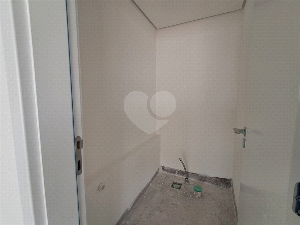 COBERTURA de 285m² 4 salas amplas, duas varanda 4 suítes 3 vagas de garagem lazer completo Perdizes