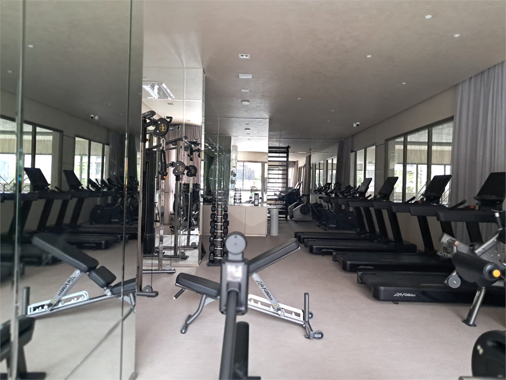 COBERTURA de 285m² 4 salas amplas, duas varanda 4 suítes 3 vagas de garagem lazer completo Perdizes