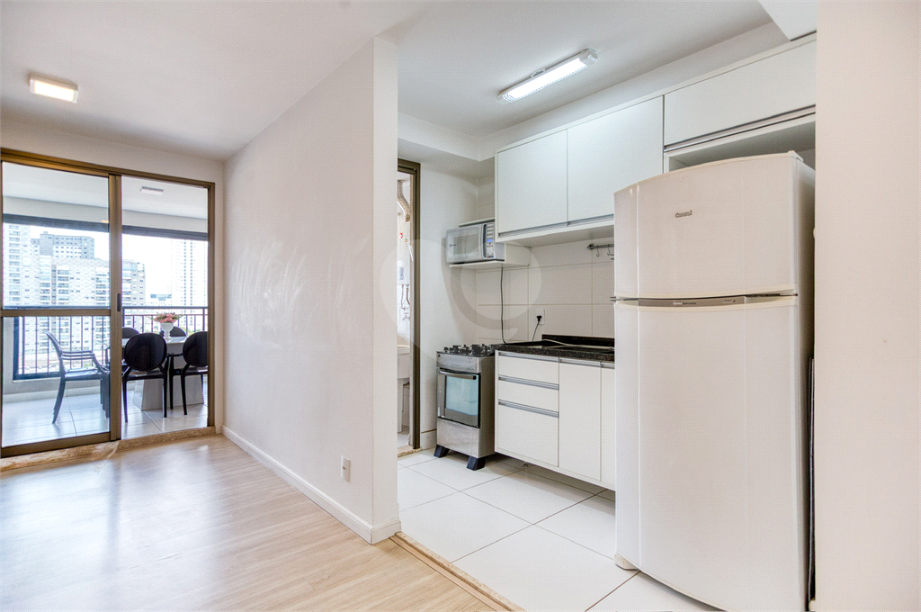 APARTAMENTO em BARRA FUNDA