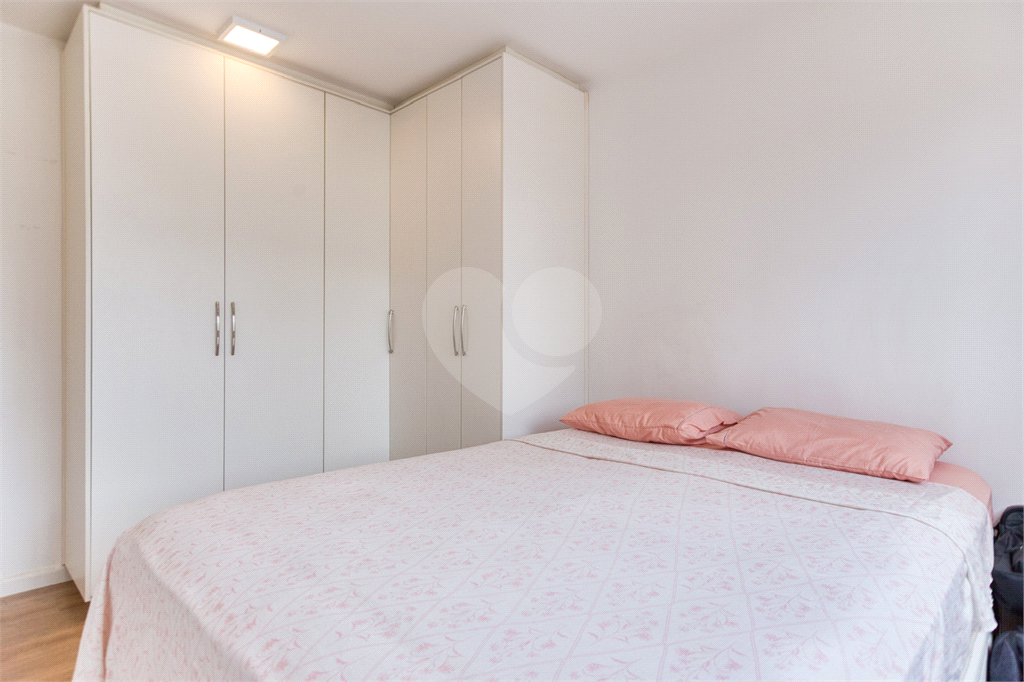 APARTAMENTO em BARRA FUNDA