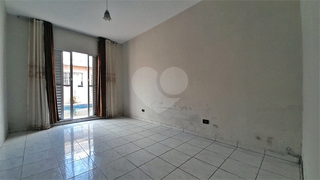 Casa térrea com piscina e edícula à venda no Tucuruvi próxima ao metrô e shopping