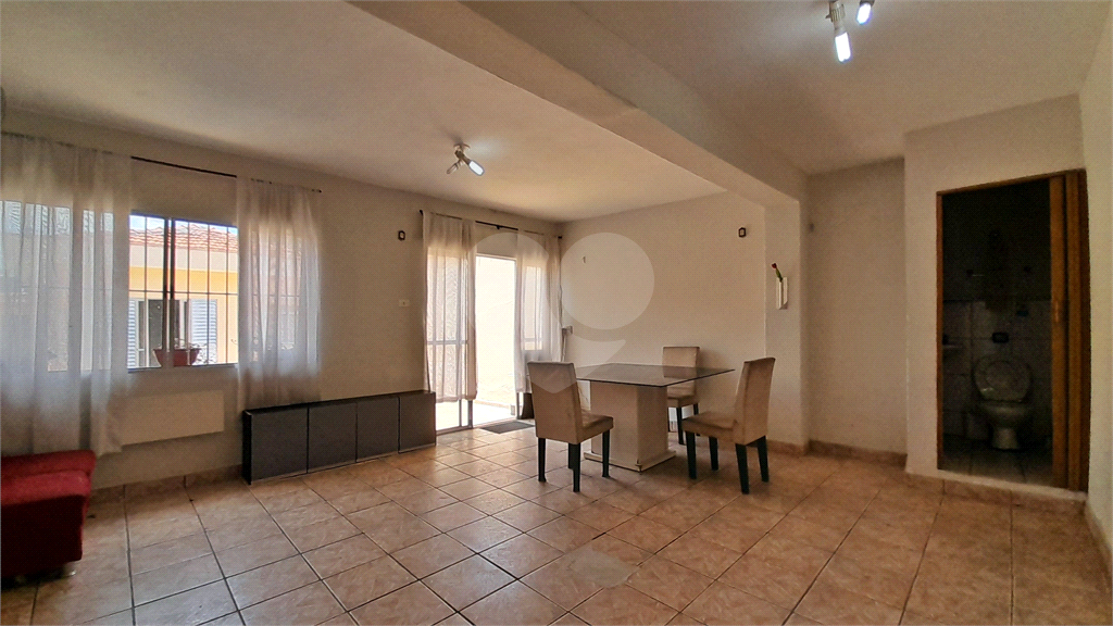 Casa térrea com piscina e edícula à venda no Tucuruvi próxima ao metrô e shopping