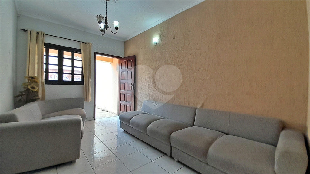 Casa térrea com piscina e edícula à venda no Tucuruvi próxima ao metrô e shopping