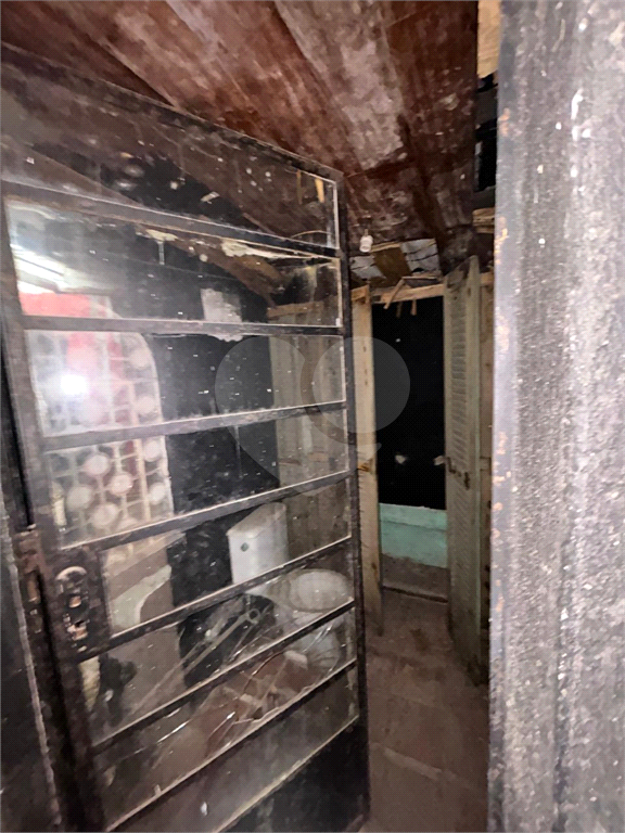 Casa à Venda em Santana – Excelente Oportunidade para Reforma ou Terreno