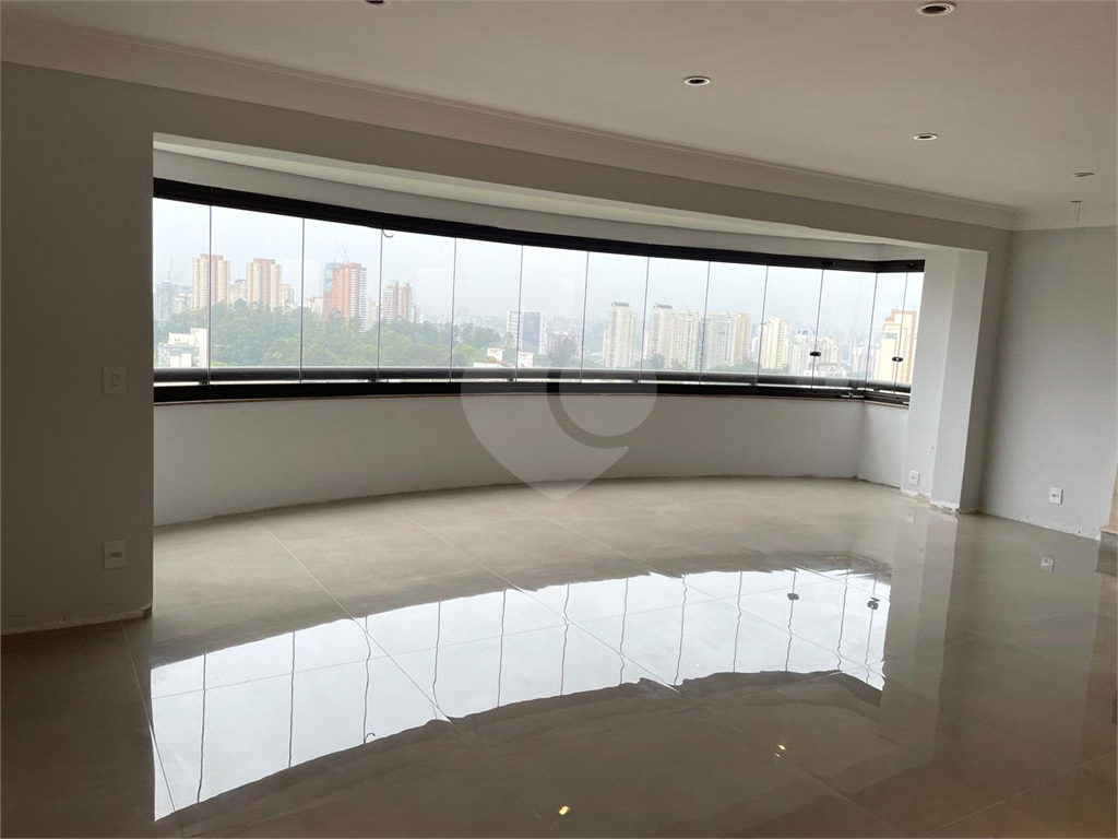 Apartamento, 4 quartos, 250 m² - Foto 1