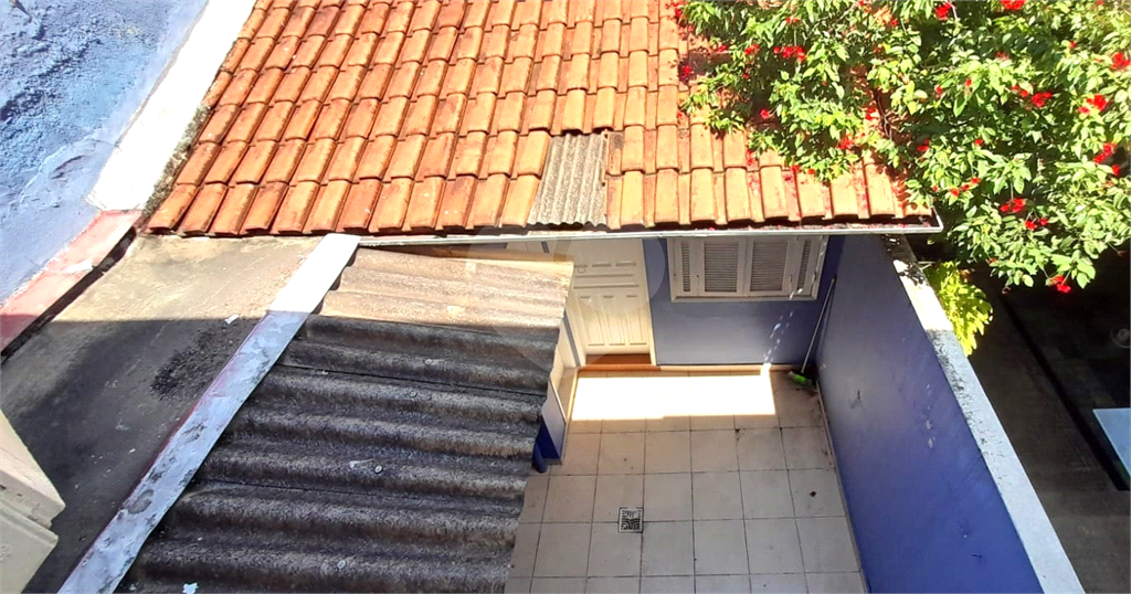 Casa de Vila em Pinheiros totalmente REFORMADA próxima ao Metrô.