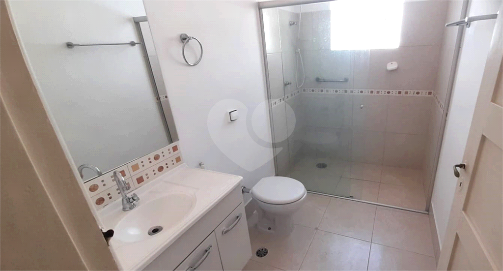 Casa de Vila em Pinheiros totalmente REFORMADA próxima ao Metrô.