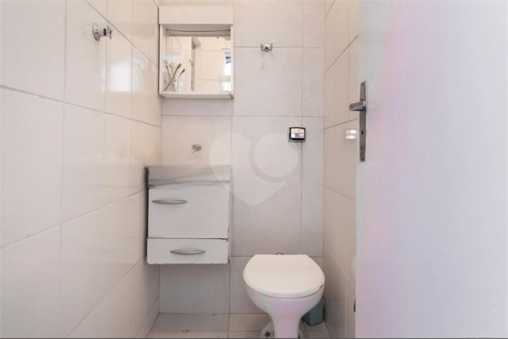 Casa de Vila em Pinheiros totalmente REFORMADA próxima ao Metrô.