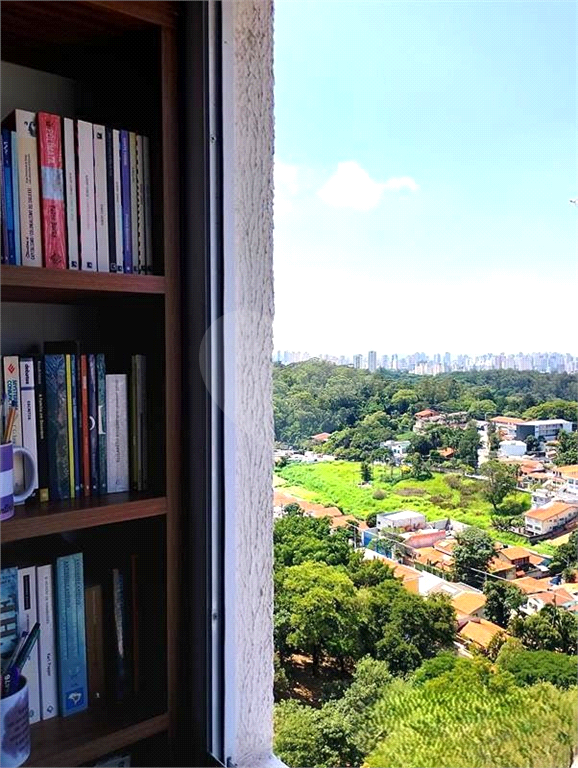 APARTAMENTO em HORTO