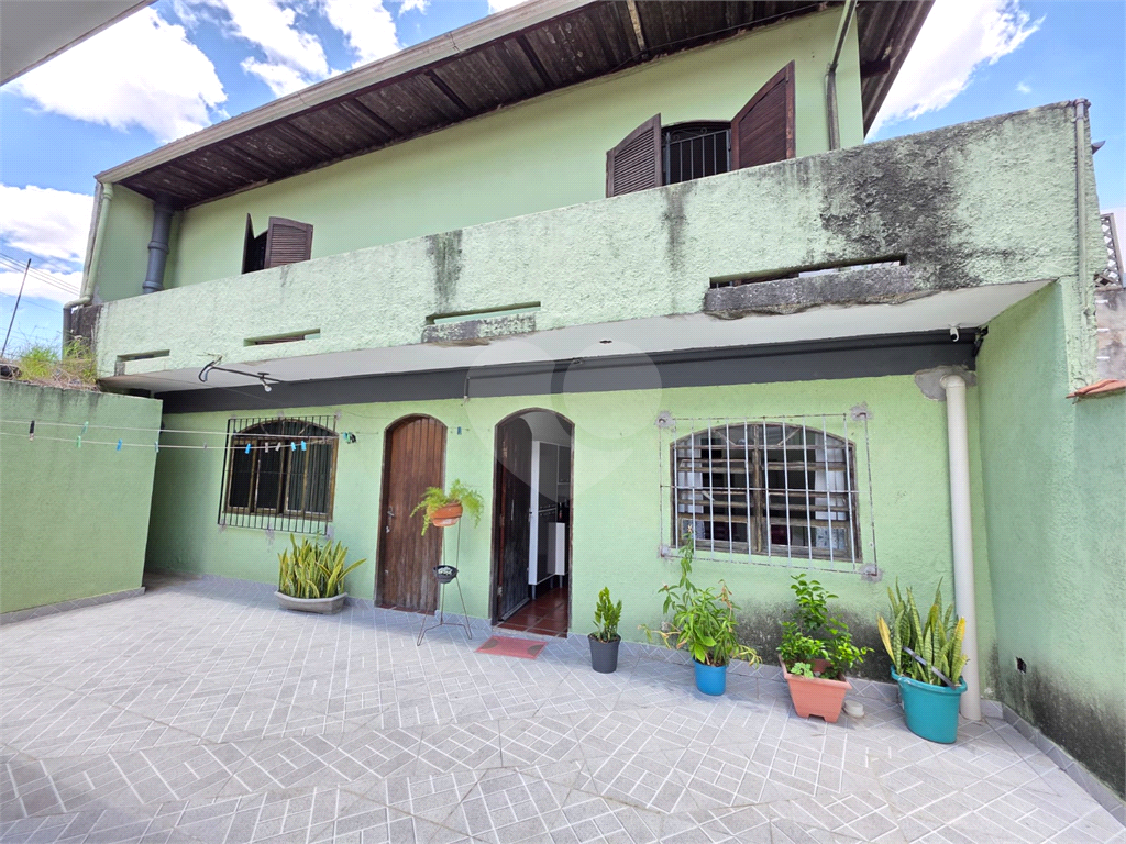 Casa, 3 quartos, 180 m² - Foto 2