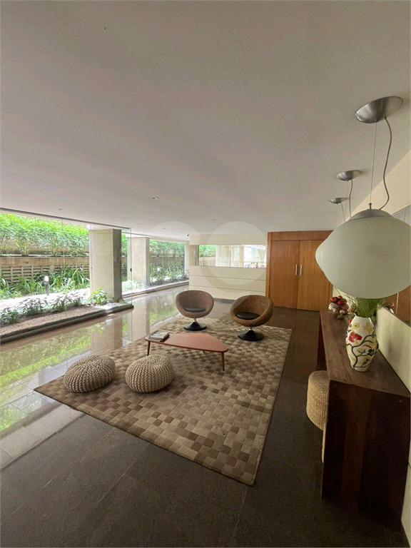 Apartamento para Locação na Vila Olímpia 